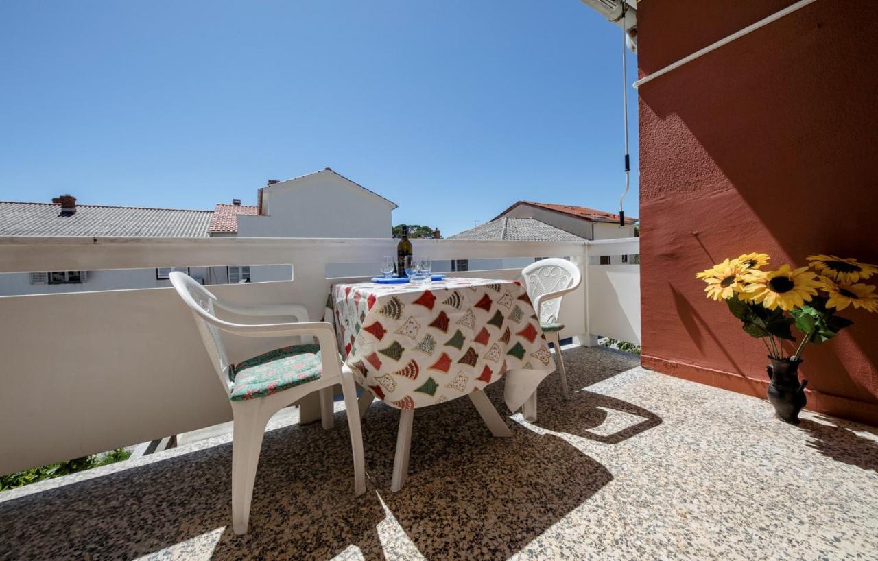 Rooms Dragica Palit Exterior photo