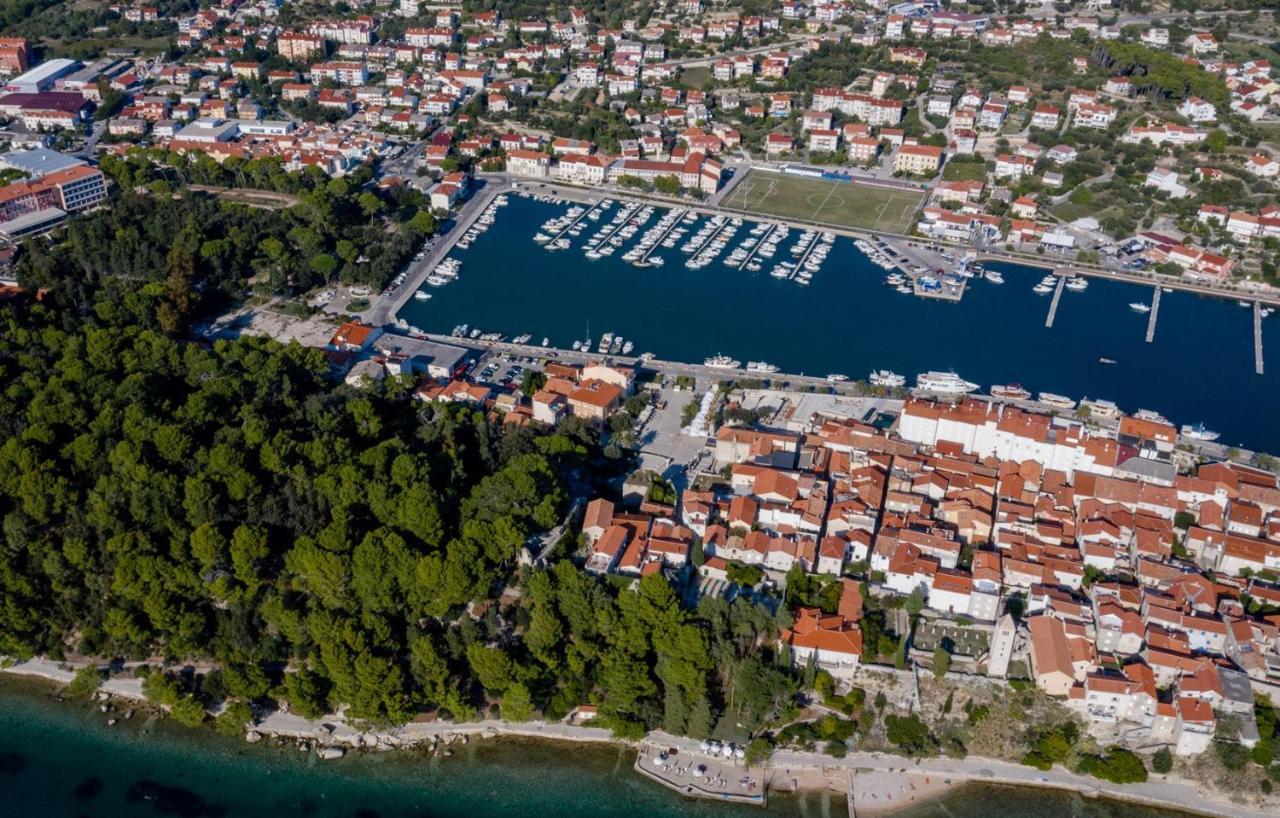 Rooms Dragica Palit Exterior photo